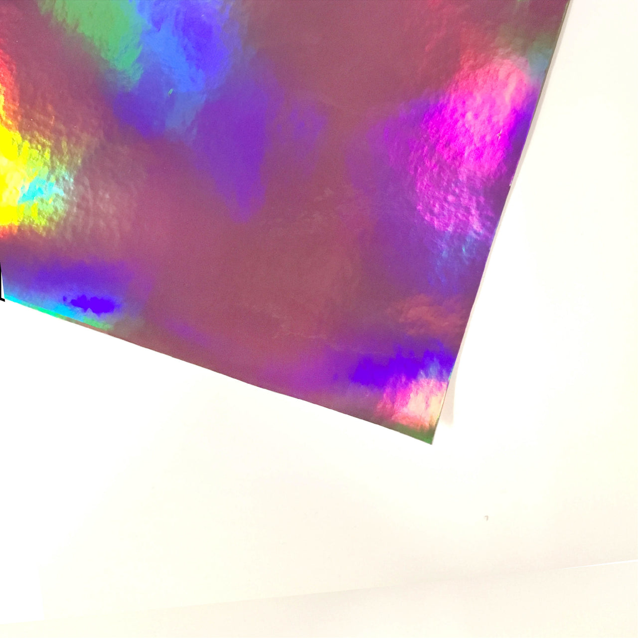 Holographic Vinyl fabric - Pink, holographic vinyl- Lumin's Workshop