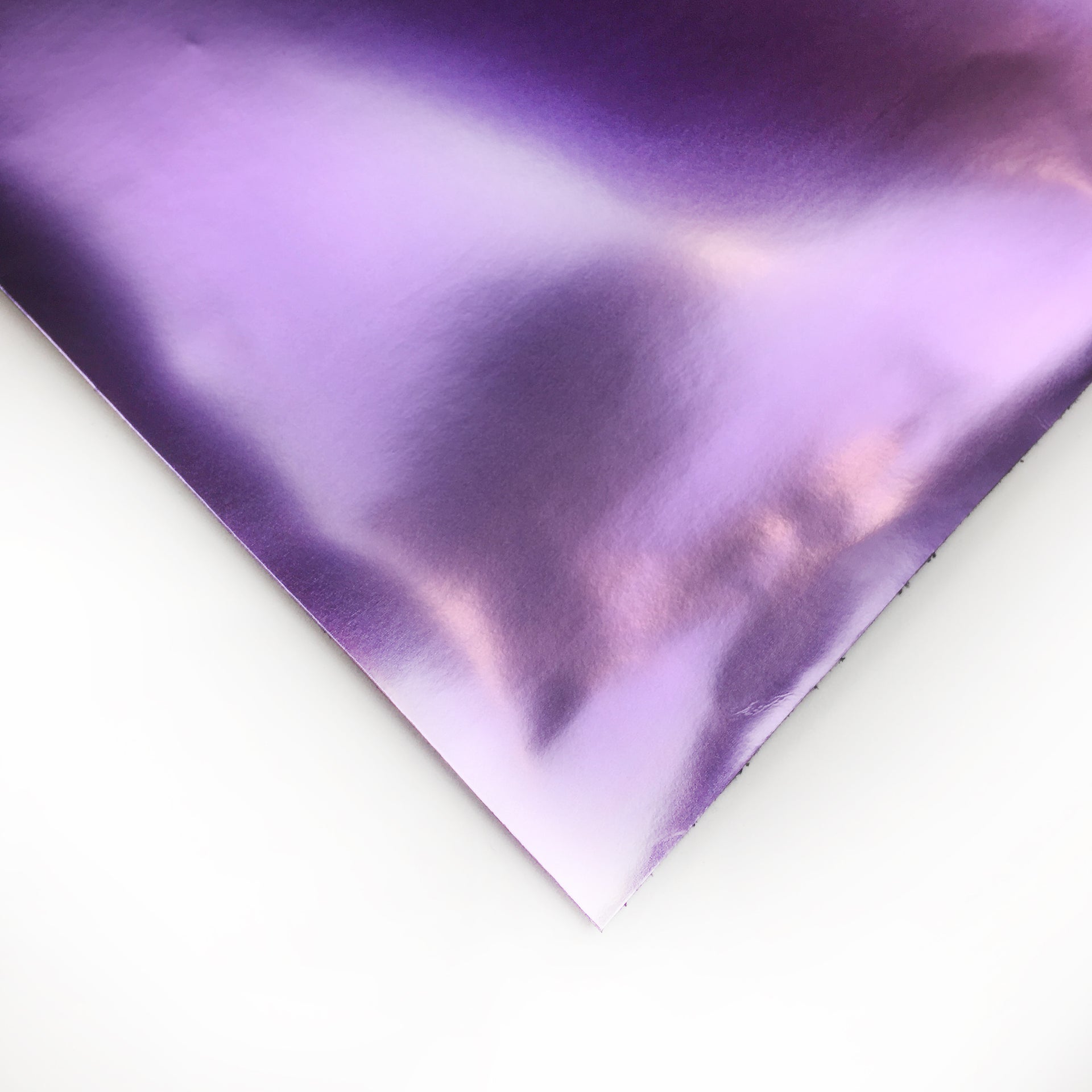 Matte Metallic Vinyl fabric - Lavender, metallic vinyl- Lumin's Workshop