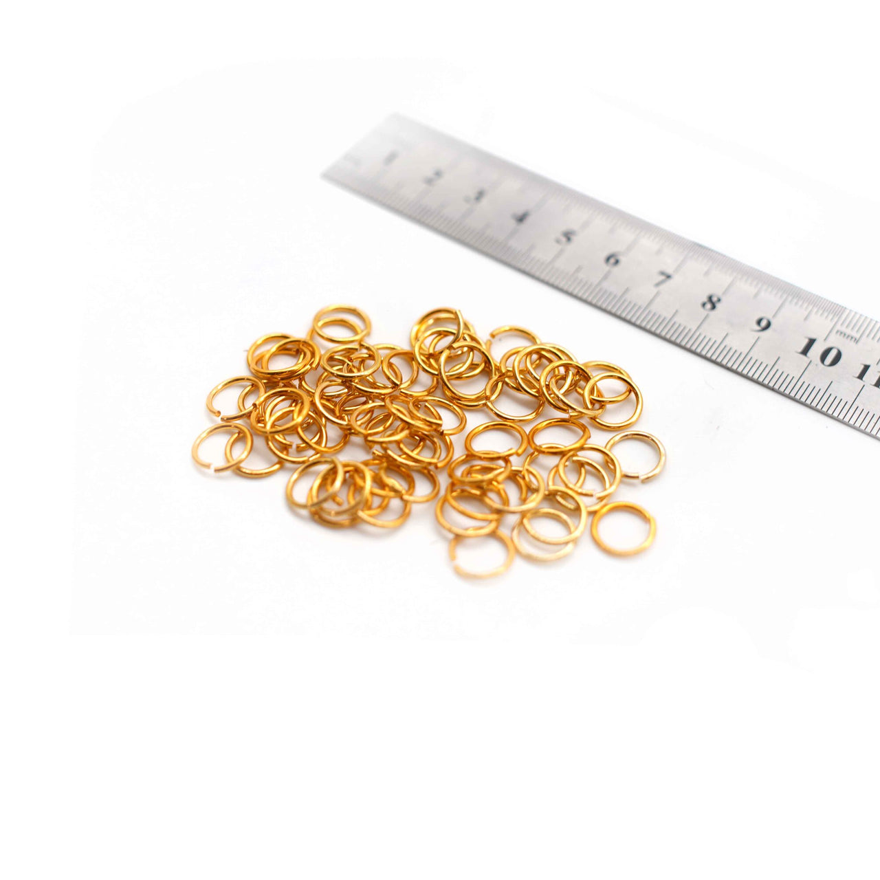 Jump Rings -11mm - Gold - 50g (Approx. 550 Rings)